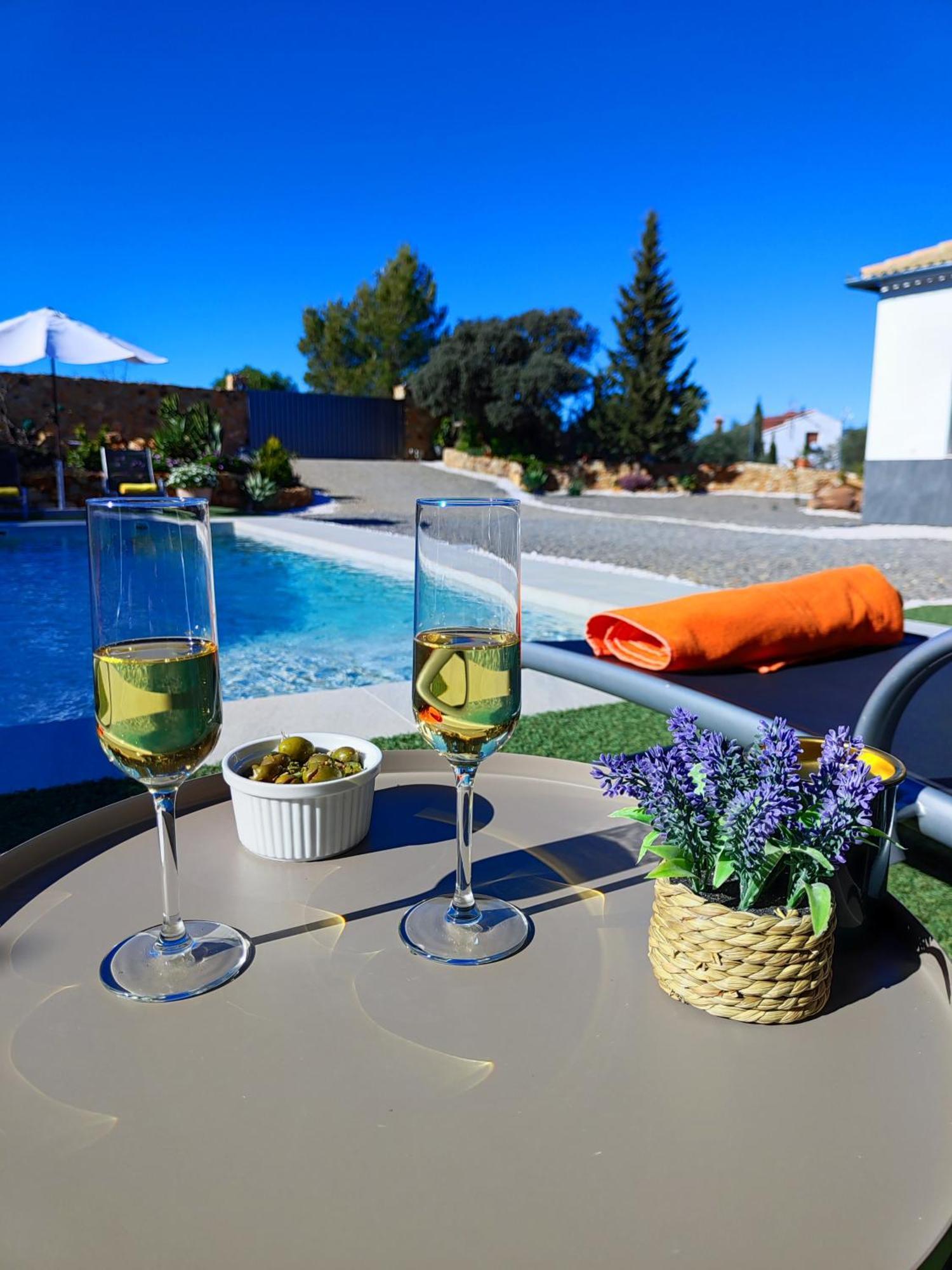 Villa Isabel El Gastor Εξωτερικό φωτογραφία